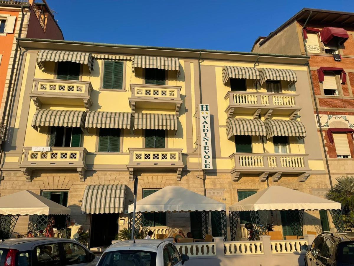Hotel Valdinievole Lido di Camaiore Eksteriør billede