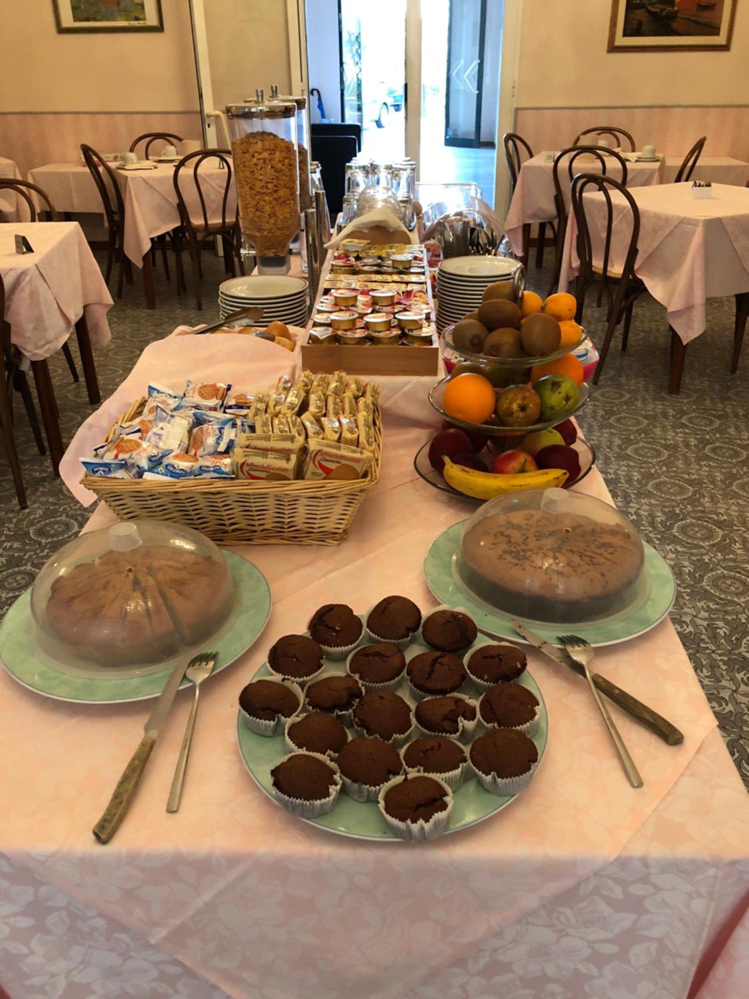 Hotel Valdinievole Lido di Camaiore Eksteriør billede